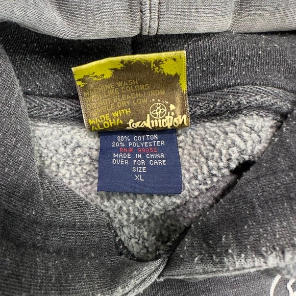 Local Motion Cutoff Hoodie Men's XL Gray Distressed Sleeveless Surf Sweatshirt - Picture 5 of 7